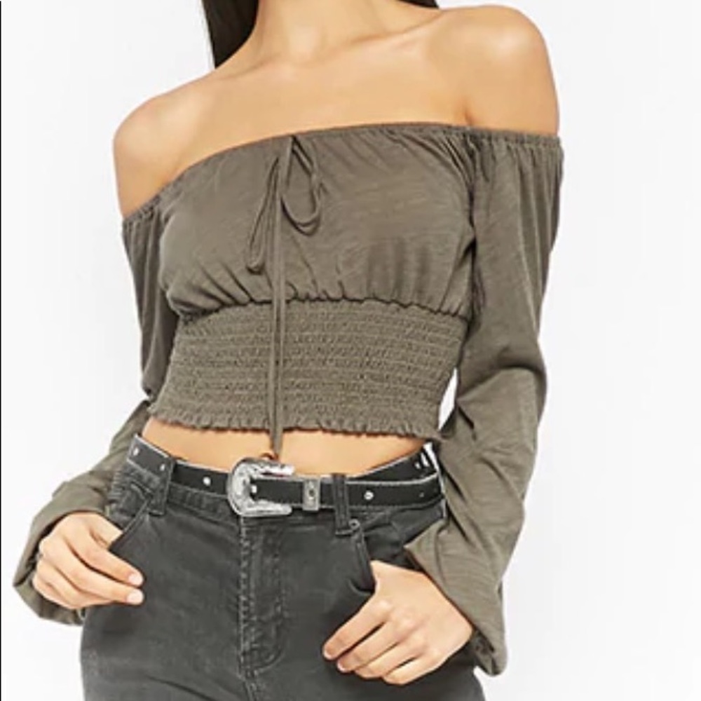 F21 Off-the-shoulder Crop Top